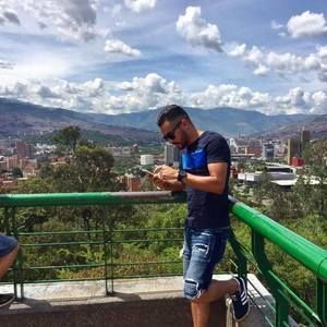 Meet your Posher, Alexander